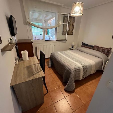 Habitacion Con Bano Privado Boo De Pielagos Exterior photo